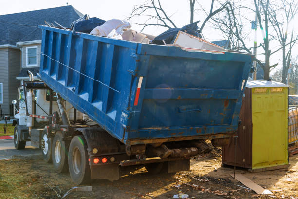 Best Yard Waste Removal  in Holiday, FL